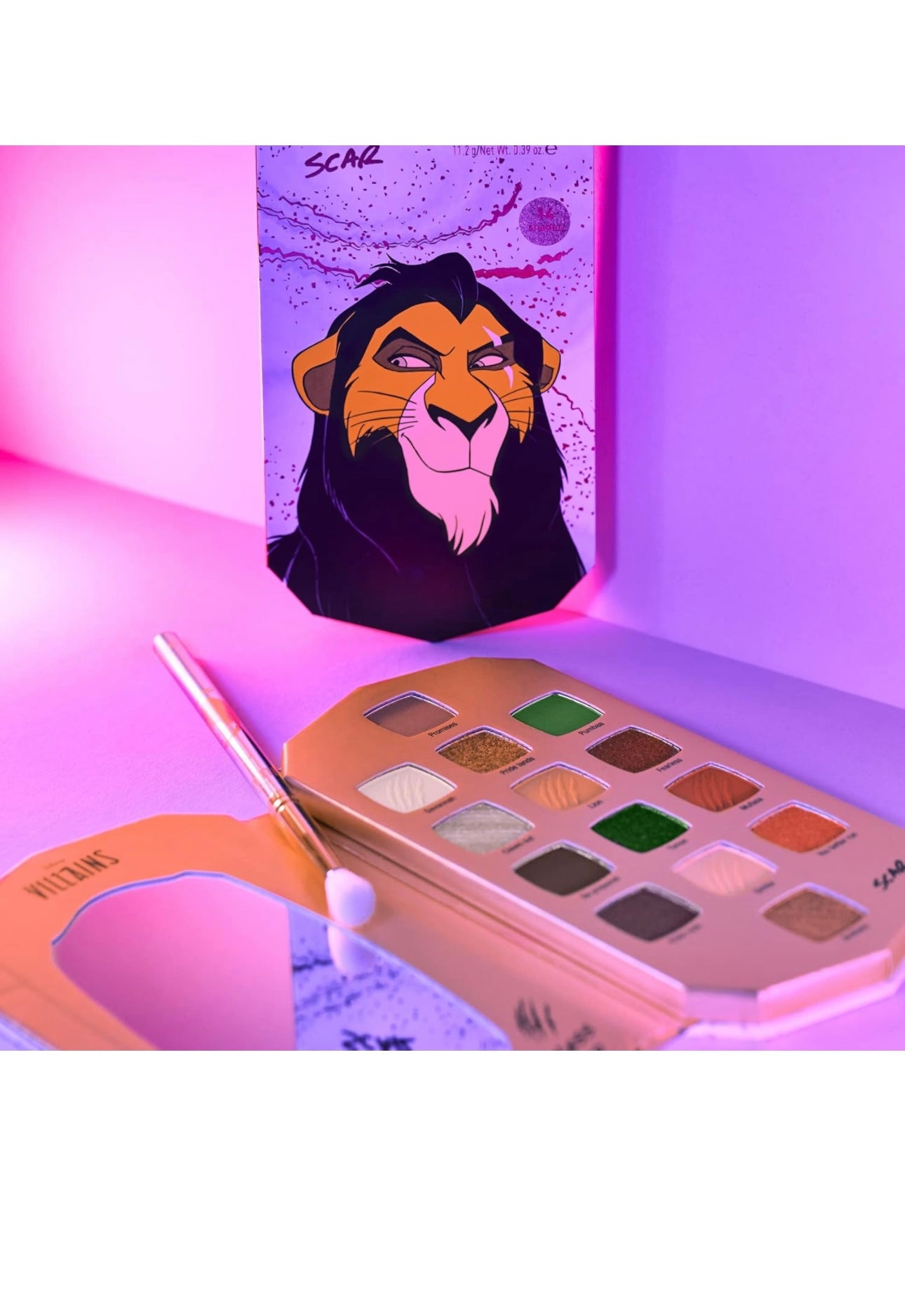 essence
Disney Villains Scar
eyeshadow palette