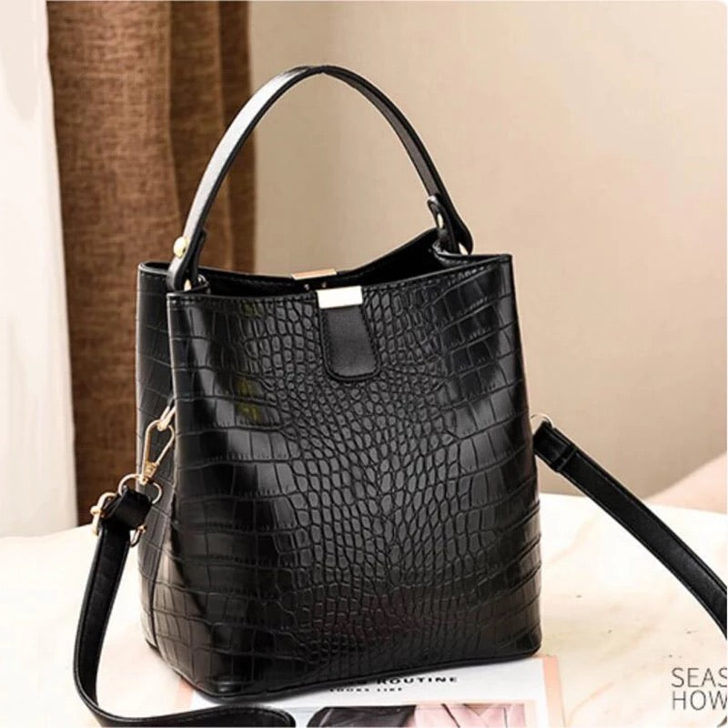 PATRICIA Black Bucket Bag