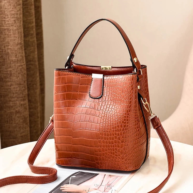 PATRICIA Brown Bucket Bag